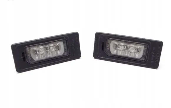 Audi A3 S3 8V Number plate light 4G0943021