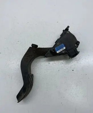 Audi A6 S6 C5 4B Accelerator throttle pedal 8D1723523N 6PV00837602