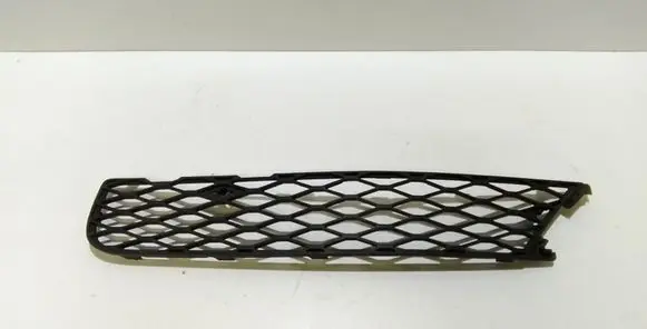 Mercedes-Benz R W251 Front bumper lower grill A2518850153