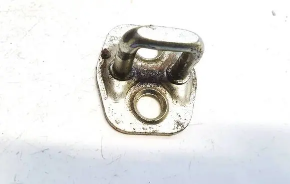 Nissan Primera Front door lock loop/hook striker 