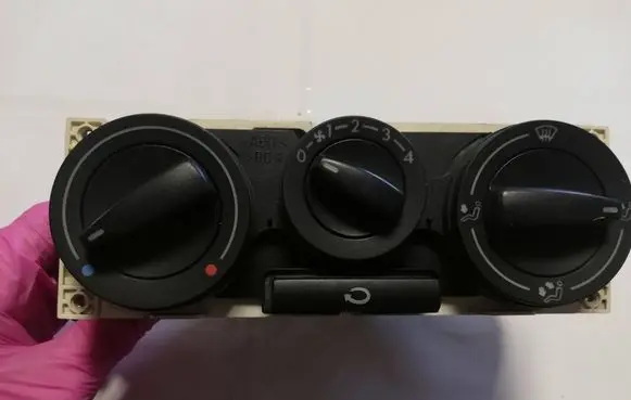 Volkswagen Golf IV Climate control unit 1J0819045F 657836A10