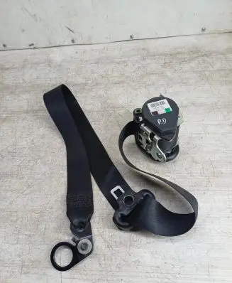 Mercedes-Benz Vaneo W414 Front seatbelt 566287601 010R000