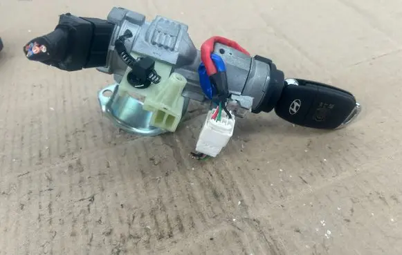Hyundai Tucson TL Ignition lock 