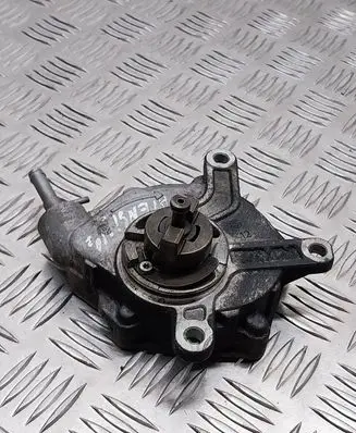 Toyota Avensis T270 Vacuum pump