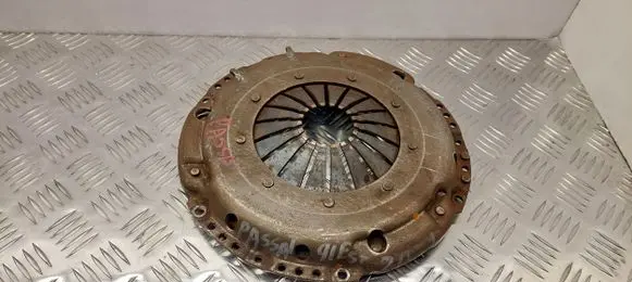 Volkswagen PASSAT B3 Pressure plate M228XM240