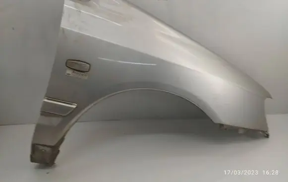 Mitsubishi Space Star Fender