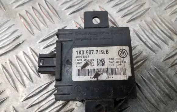 Volkswagen Golf V Alarm control unit/module 1K0907719B