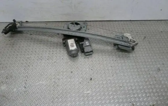 Citroen C3 Front door electric window regulator 400618F