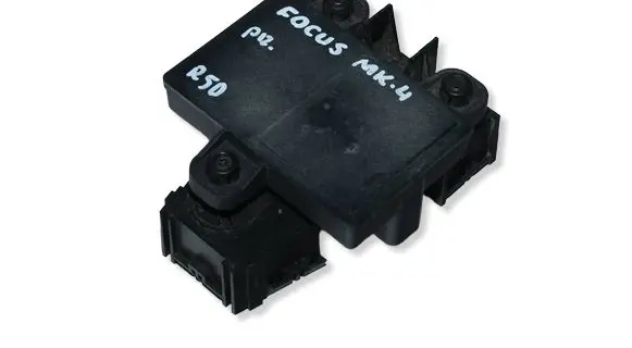 Ford Focus Distronic sensor radar JX7T9G768AC