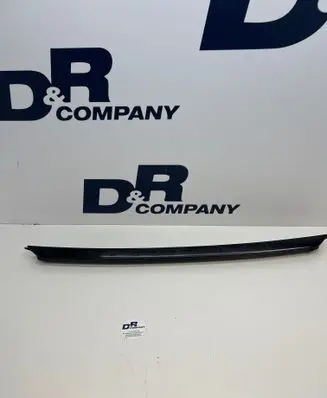DS Automobiles 3 Crossback Tailgate trim 9822814780 9822814680