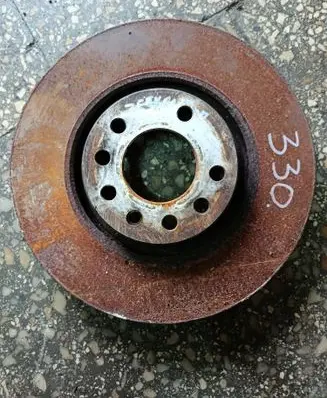 Opel Zafira B Front brake disc