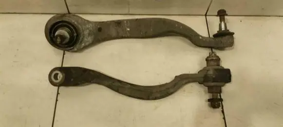 Mercedes-Benz E W212 Front control arm A2123303311