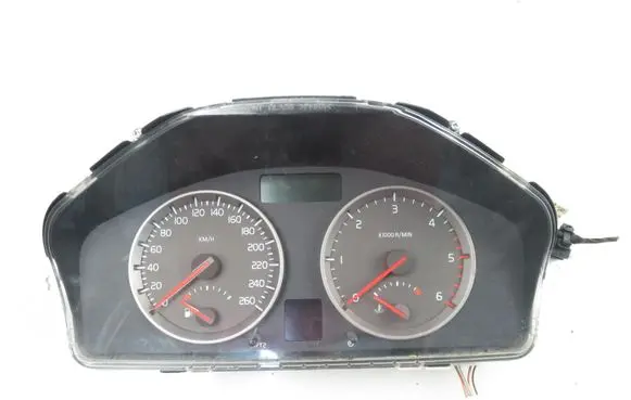 Volvo C30 Speedometer (instrument cluster) 30710071
