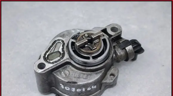 Citroen C4 I Picasso Vacuum pump D1562A D156