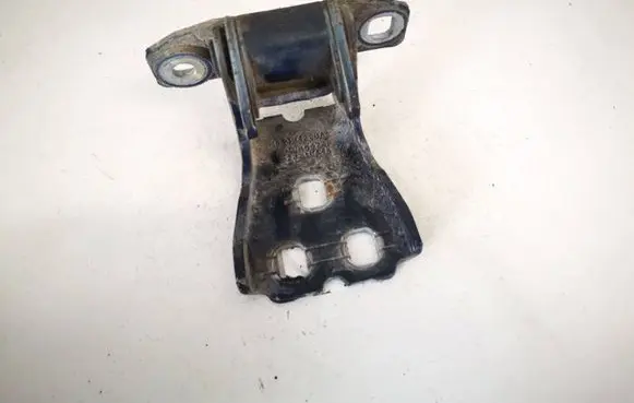 Jeep Grand Cherokee (WK) Rear door lower hinge 55394220aa