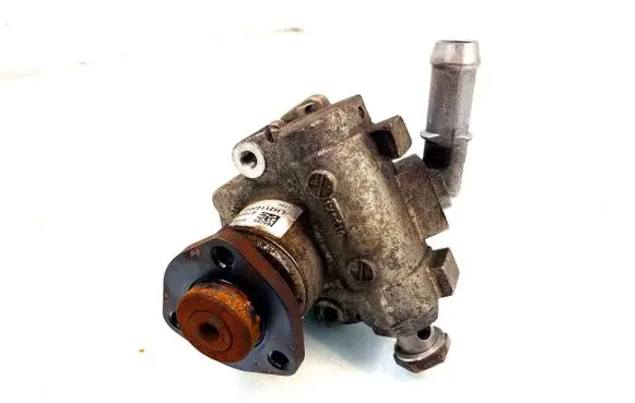 BMW X1 E84 Power steering pump 678045902 LH2114302 6780459