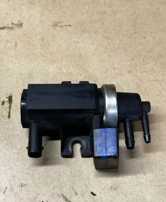 Mitsubishi Colt CZ3 Turbo solenoid valve A0051535528 04T243 70078200