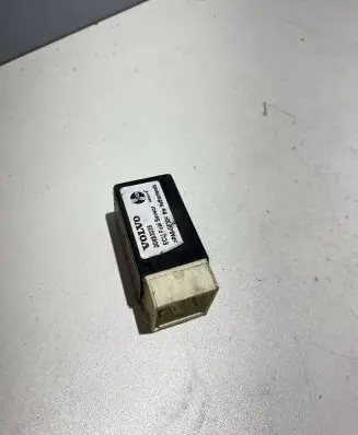 Volvo S40, V40 Other relay 30883035
