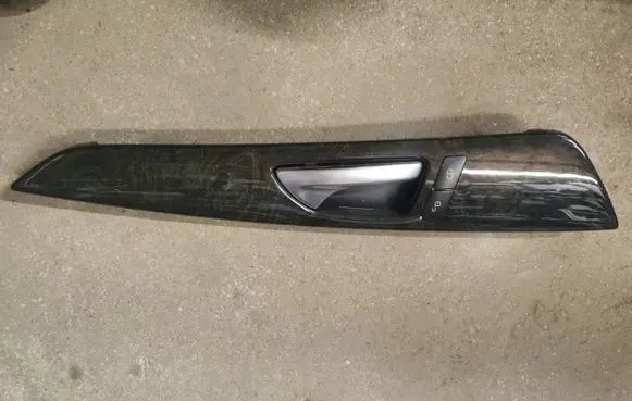 Mercedes-Benz CLS C218 X218 Front door card panel trim A2187206480 A2187205880 C2167B