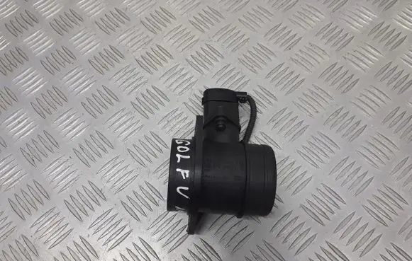 Volkswagen Golf V Mass air flow meter 038906461B