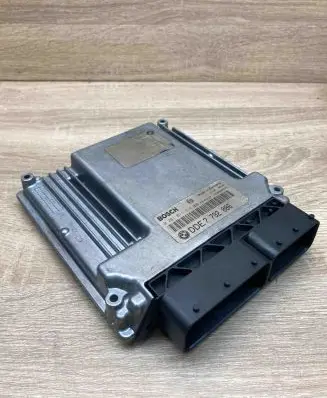 BMW X3 E83 Engine control unit/module ECU 7792086 0281011414