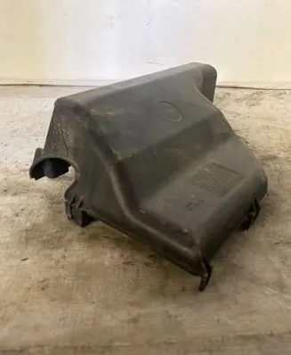 Toyota Prius (XW20) Fuse box cover
