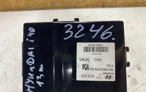 Hyundai i40 Parking PDC control unit/module 957703Z050 6359952 MSMB700059