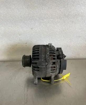 Nissan Qashqai Generator/alternator 