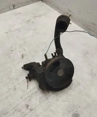 Mazda 323 F Power steering pump