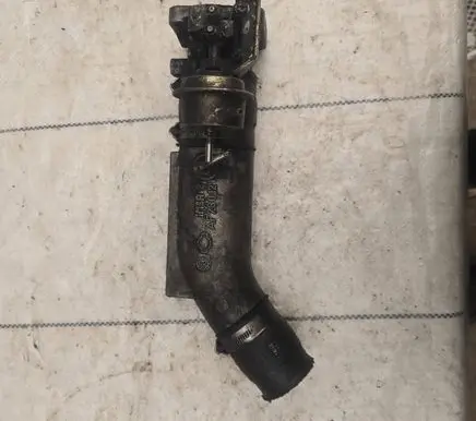 Intercooler hose/pipe