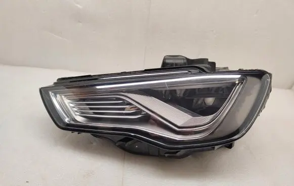 Audi A3 S3 8V Headlight/headlamp