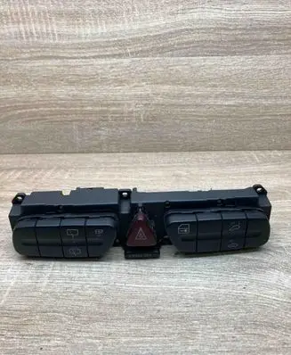 Mercedes-Benz C W203 Hazard light switch 2038219058