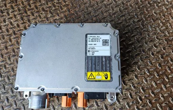 Mercedes-Benz A W177 Voltage converter inverter A0009008926 A0009019412