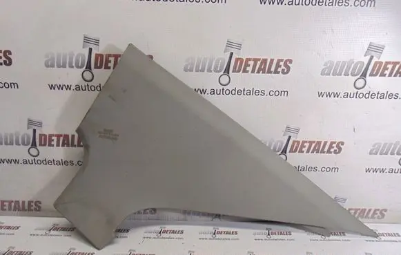 Toyota Avensis T270 (C) pillar trim 6247105130