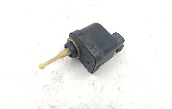 Audi A4 S4 B5 8D Headlight level adjustment motor 6K5941295
