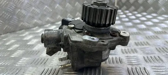 Skoda Octavia Mk3 (5E) Fuel injection high pressure pump 04B130755F 28470303 0336453GKR
