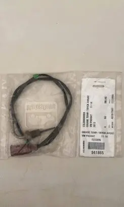 Volkswagen PASSAT B8 Exhaust gas temperature sensor 03L906088BH T233895 49297507