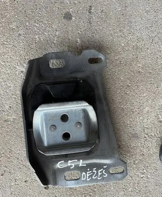 Citroen C5 Aircross Gearbox mount 9813699680