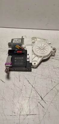 Volkswagen Golf Plus Front door window regulator motor F005S00149 1K0959793C