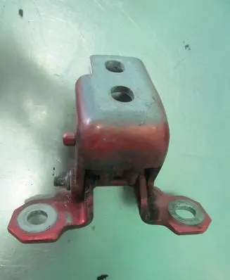 Renault Clio IV Front door upper hinge 804000016RF A073550