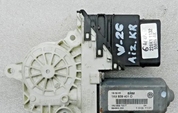 Volkswagen Golf V Rear door window regulator motor 1K4839401D