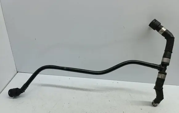 BMW 5 F10 F11 Engine coolant pipe/hose 8577624