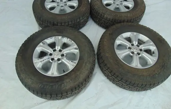 Nissan Navara D23 R16 alloy rim 