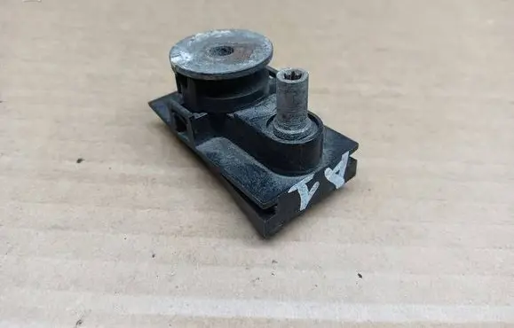 Audi A1 Headlight/headlamp mounting bracket