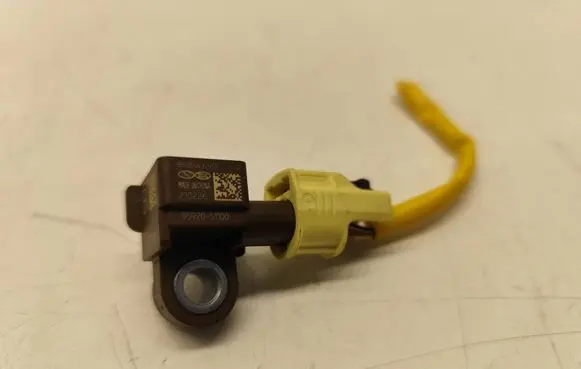 Hyundai Santa Fe Airbag deployment crash/impact sensor 95920-S1100