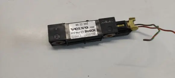 Volvo V70 Airbag deployment crash/impact sensor 8622365 073 003073