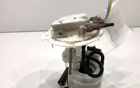 Peugeot 3008 II In-tank fuel pump 