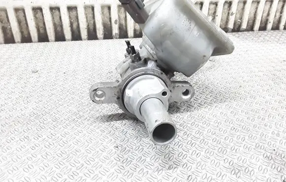 Peugeot 308 Master brake cylinder 0204051007
