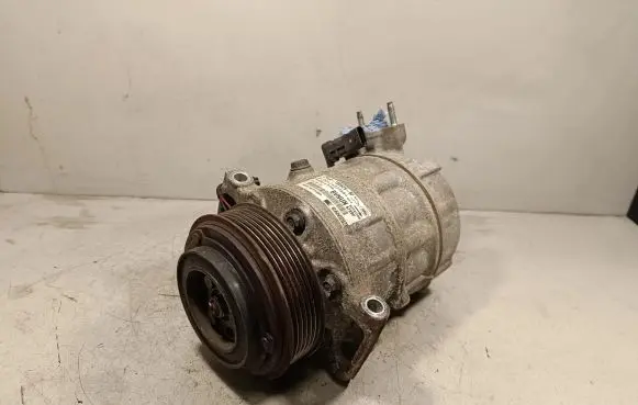 Jaguar XE Air conditioning (A/C) compressor (pump) CPLA19D629BF