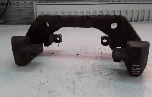 Ford Maverick Front Brake Caliper Pad/Carrier 